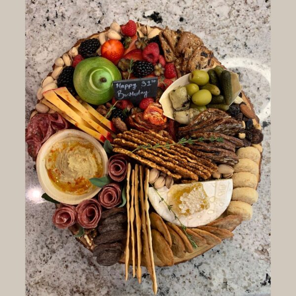 Medium 14" Charcuterie Board