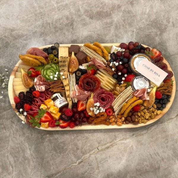 Large 17" Charcuterie Board 